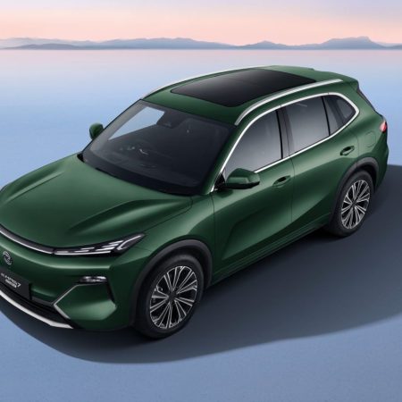 Proton e.MAS 7 PHEV adds Emerald Green colour