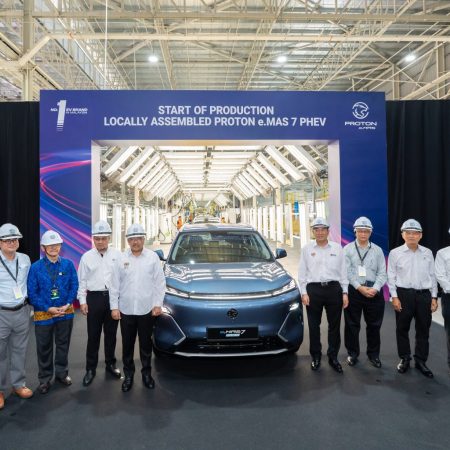 Pro-Net Rolls Off Locally Assembled Proton e.MAS 7 PHEV