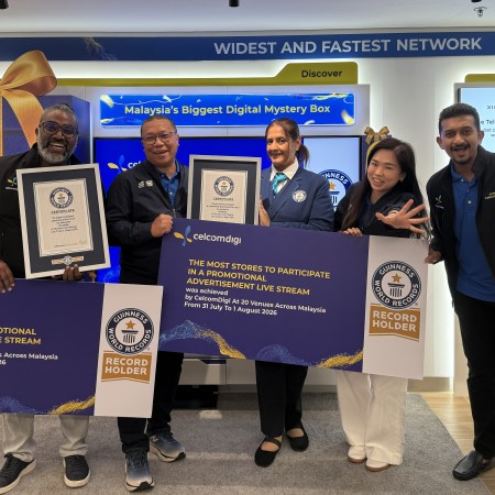 CelcomDigi Sets Two Guinness World Records With 42-Hour Livestream